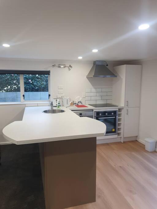 Апартаменты Little Nest In Ngaio Веллингтон Экстерьер фото